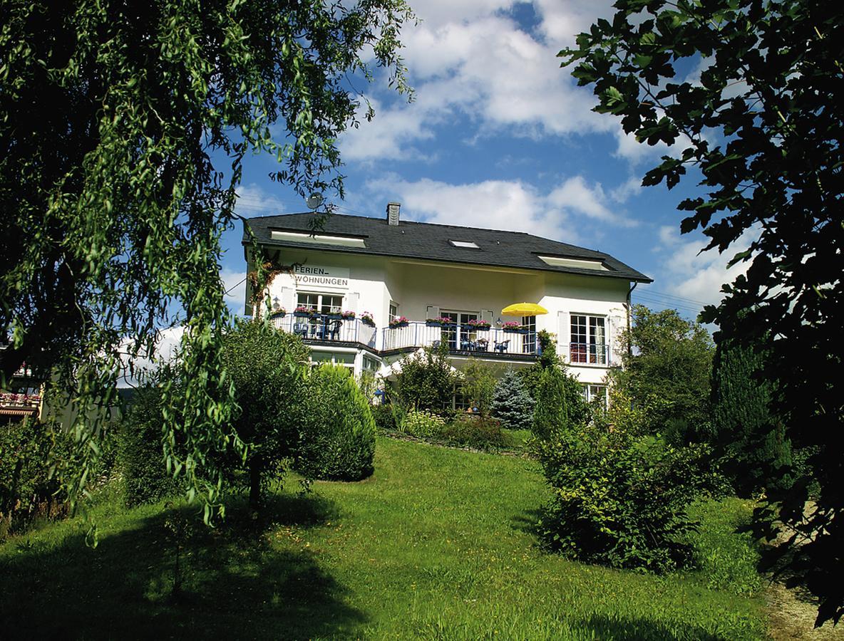 Weingut Bernd Hermes Krov Bagian luar foto